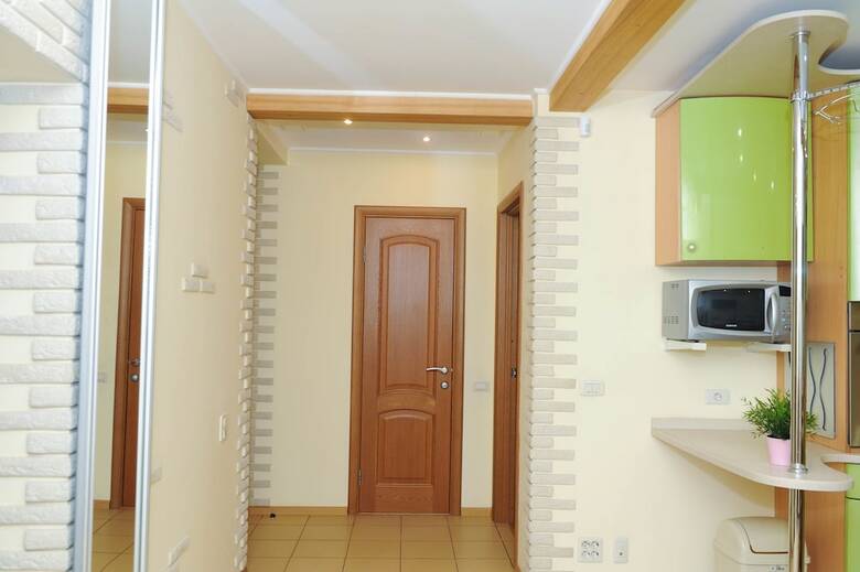Innhome Apartments - Revolution Square