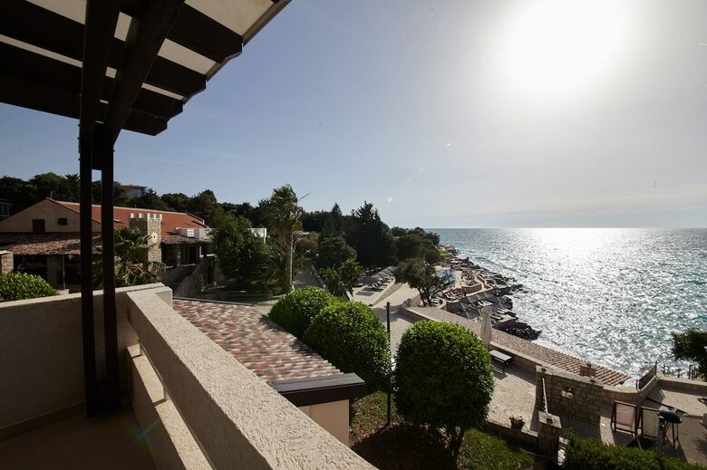 Hotel Wind Rose Resort