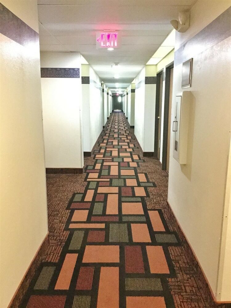 Hotel Amerihost Inn & Suites Fulton