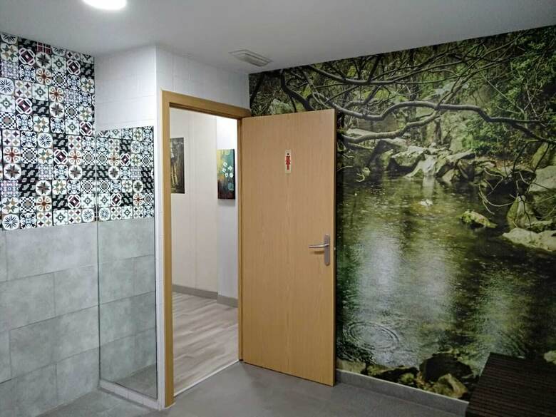 Hostal Albergue Barullo