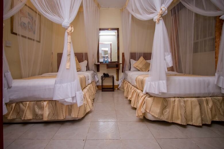 Chester Hotel