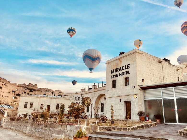 Miracle Cave Hotel - Special Class