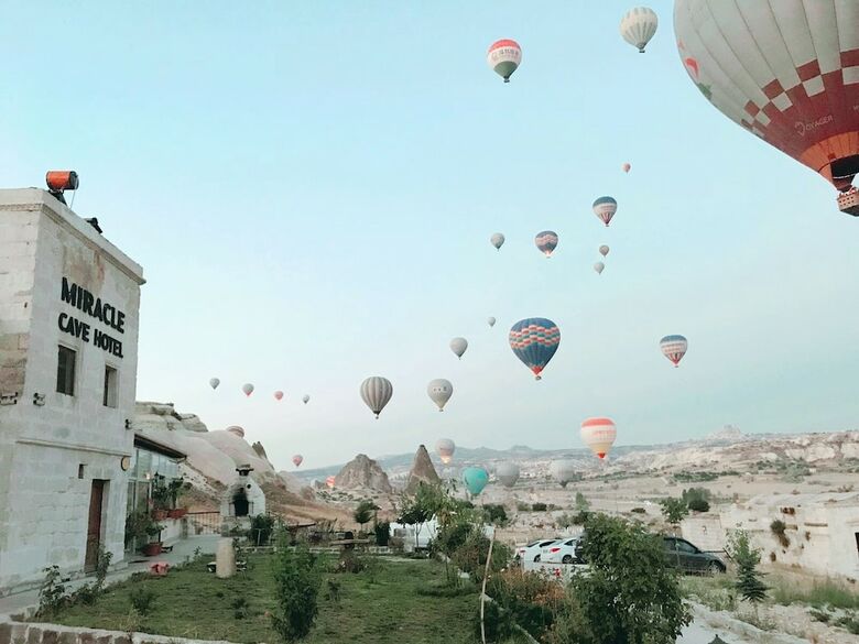 Miracle Cave Hotel - Special Class