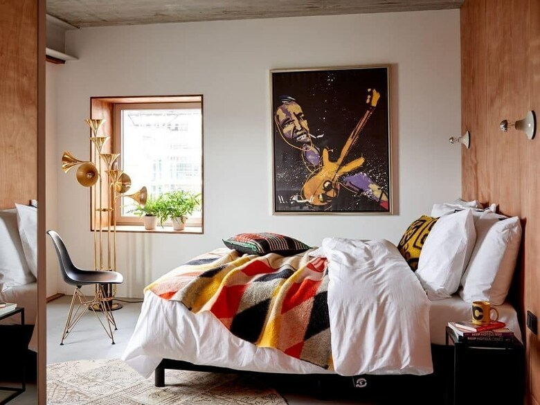 Q-factory Hotel