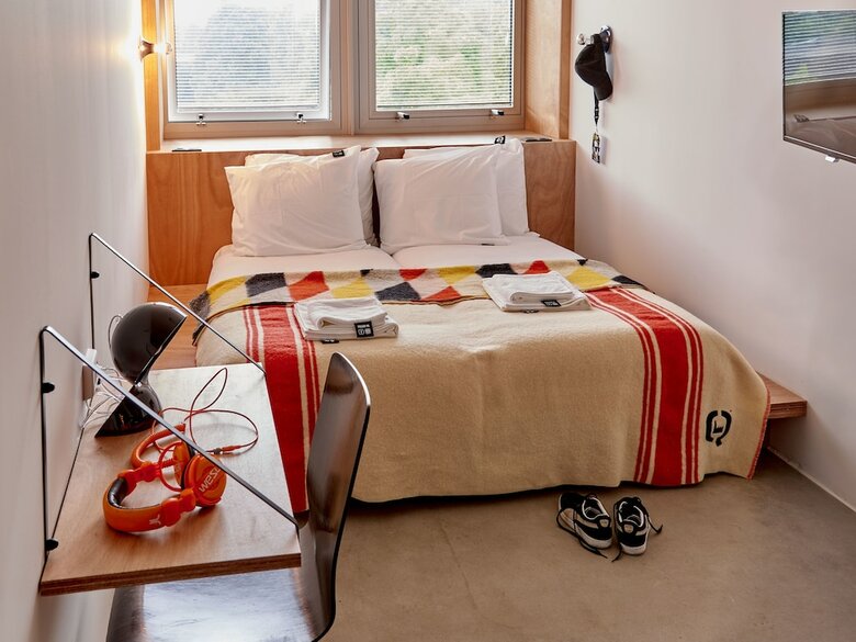 Q-factory Hotel