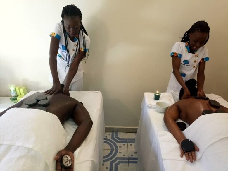 Mowicribs Hotel & Spa