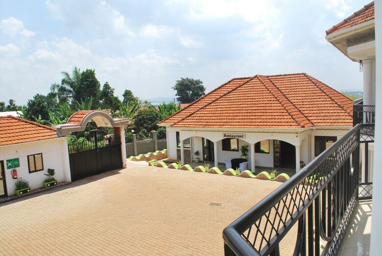 Mowicribs Hotel & Spa