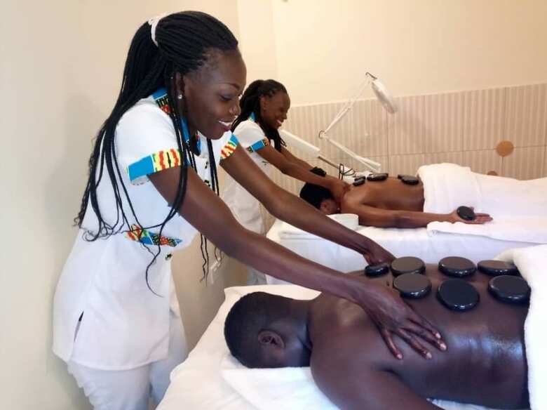 Mowicribs Hotel & Spa