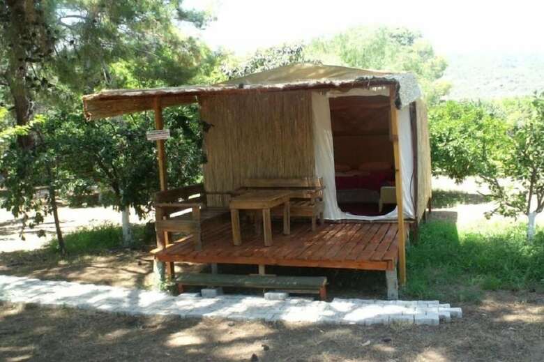 Secret Garden Bungalows & Tent Hotel