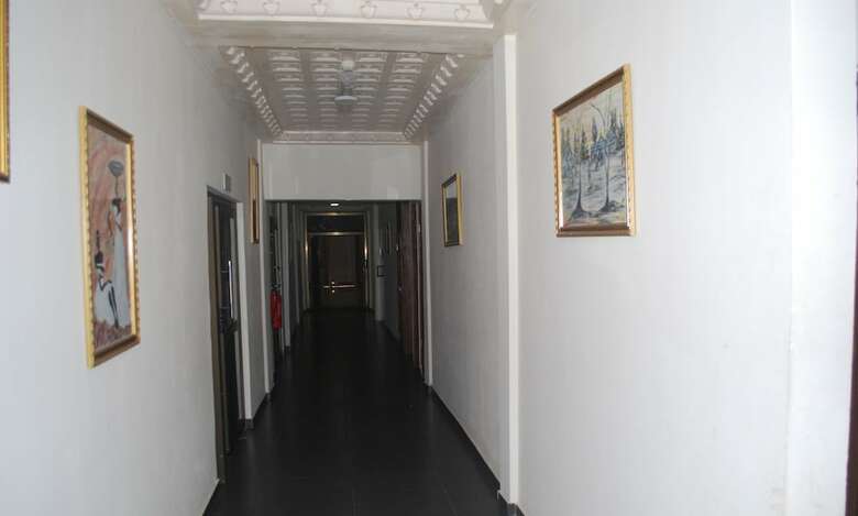 Ampomaah Hotel