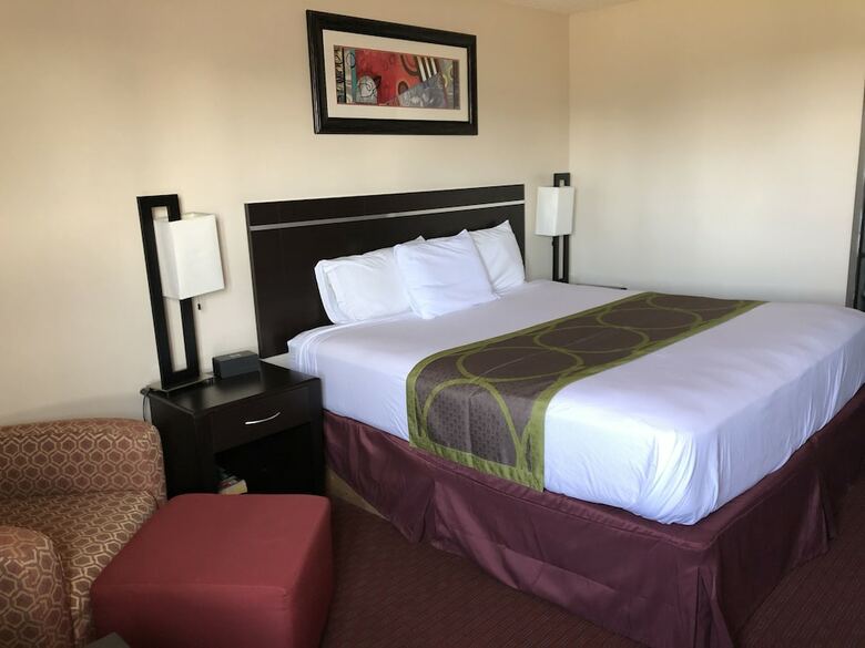 Hotel Super 8 By Wyndham Omaha Sw