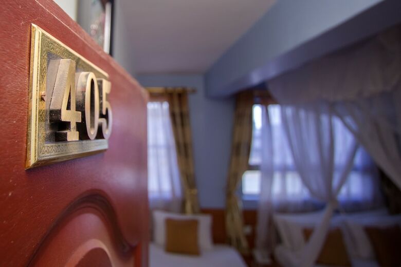 Milestone City Hotel