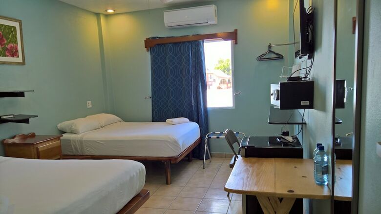 Maya Bella Downtown Hotel