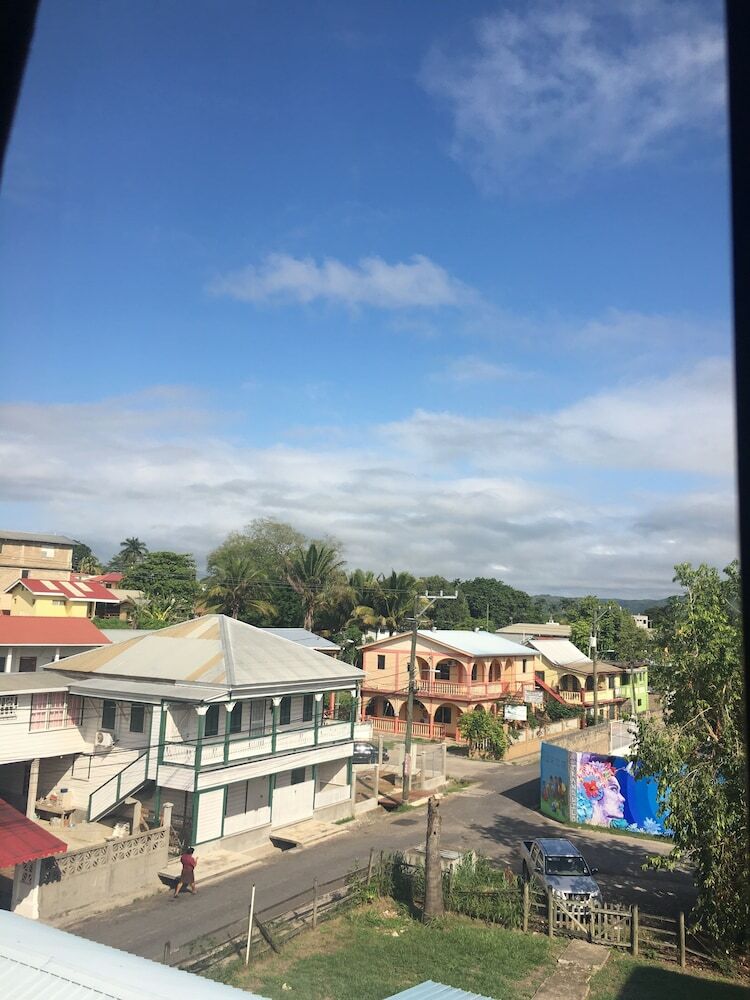 Maya Bella Downtown Hotel