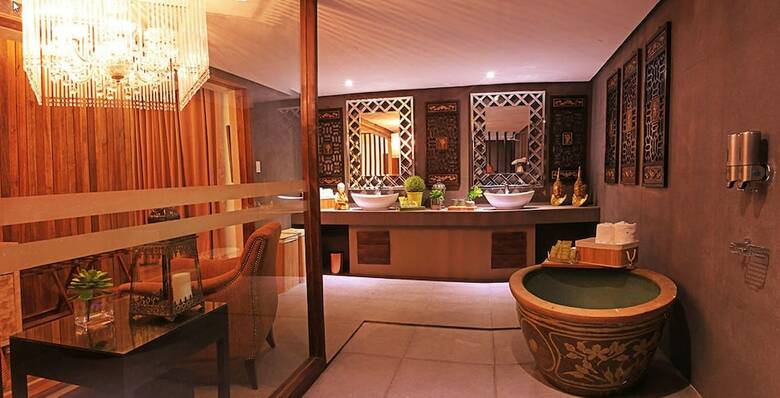 Bed & Breakfast The Oriental Luxury Suites Tagaytay