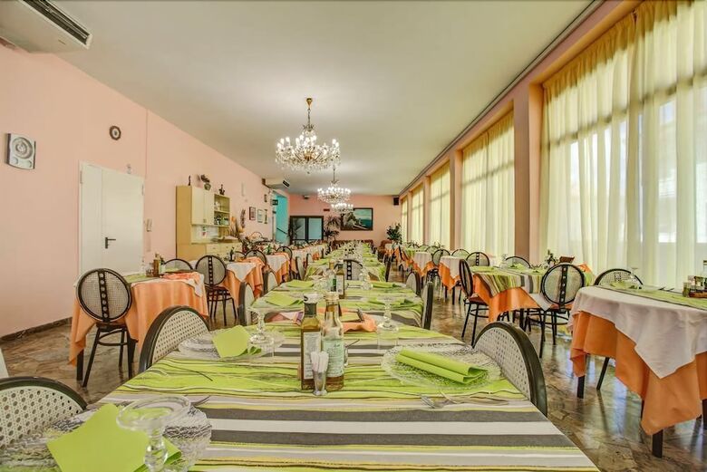 Hotel Diamante