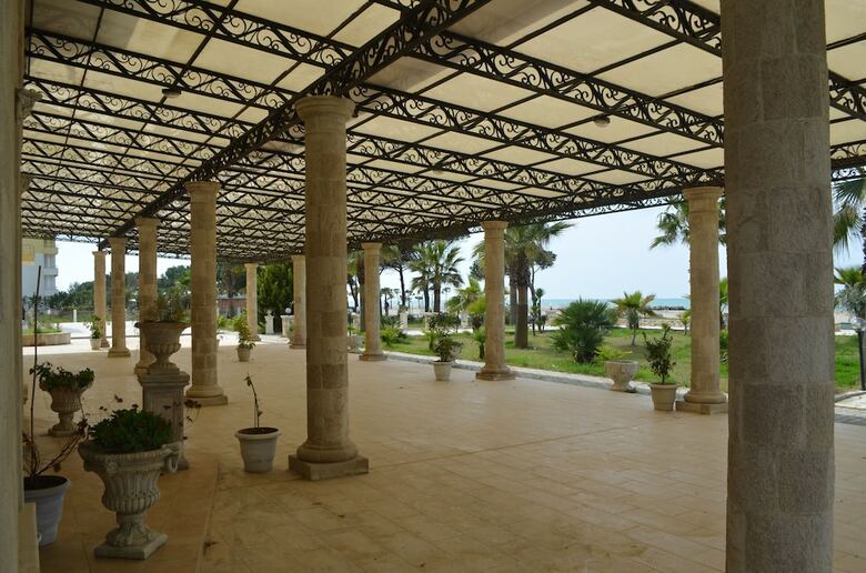 Royal Park Hotel