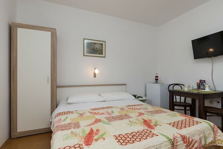 Hotel Cina Apartments
