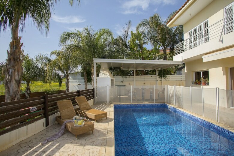 Protaras Villa Sofia