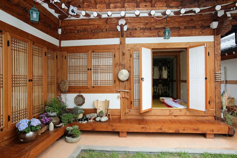 Hotel Saekdongjeogori Guesthouse
