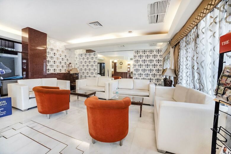 Fabhotel Bmk Gk1