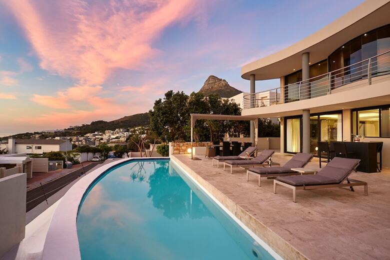 Wescamp Villa