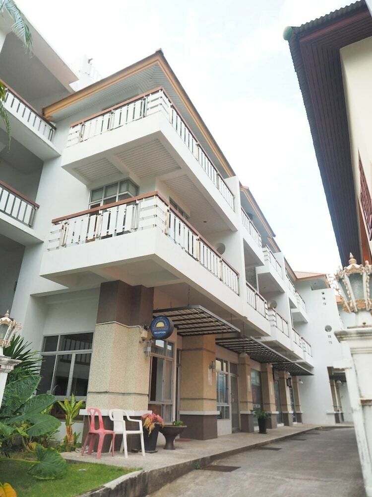 Hotel Suneast Bungalows