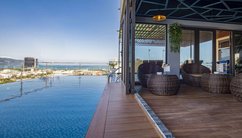 Nam Hotel & Spa