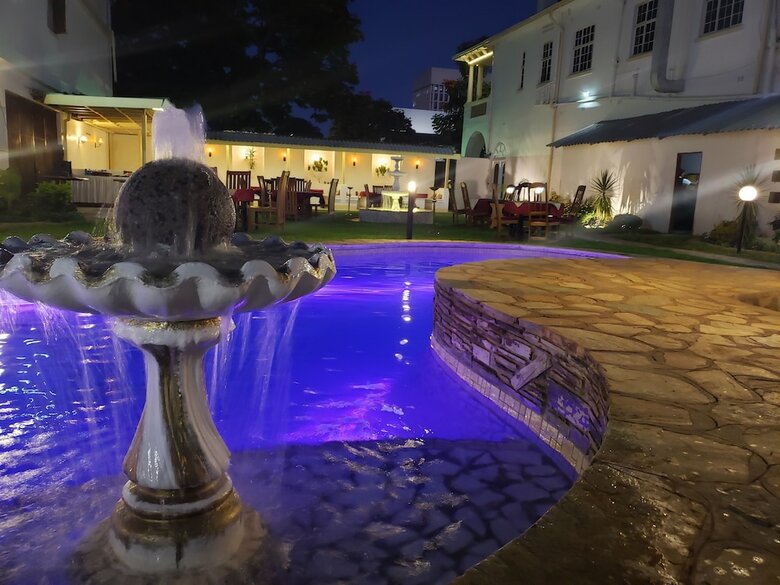 Selborne Hotel
