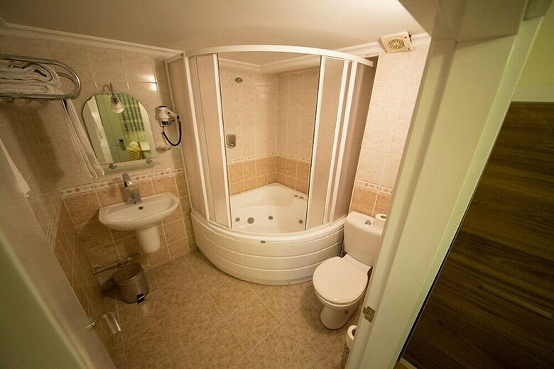 Ceylan Hotel