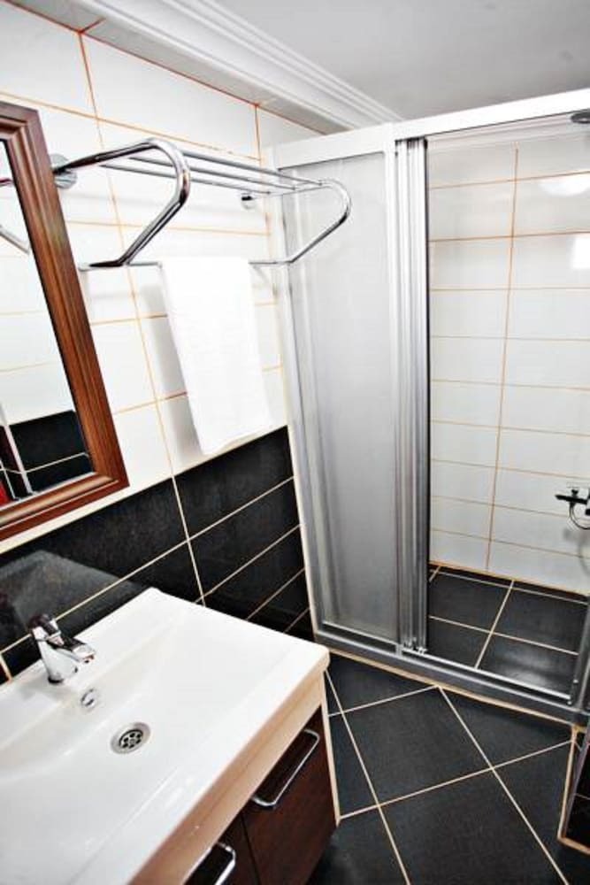 Taksim Palace Hotel