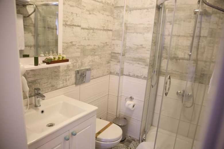 Enginyurt City Hotel