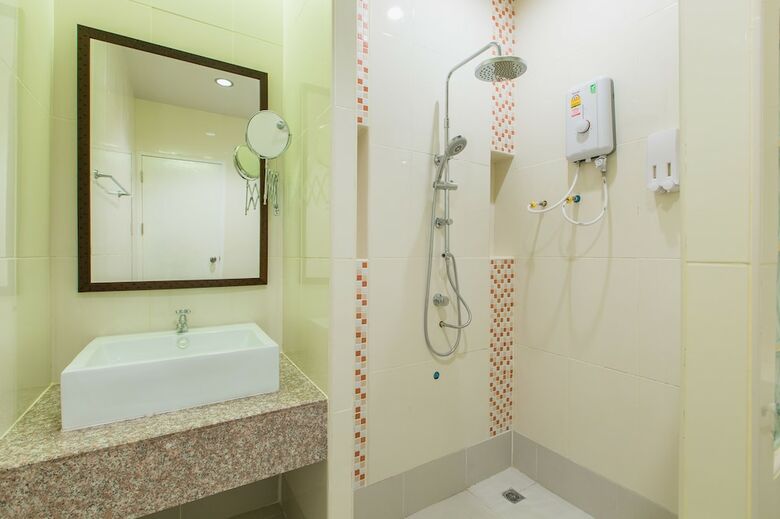 Habitat Hotel