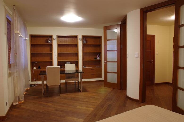 Szucha Apartments