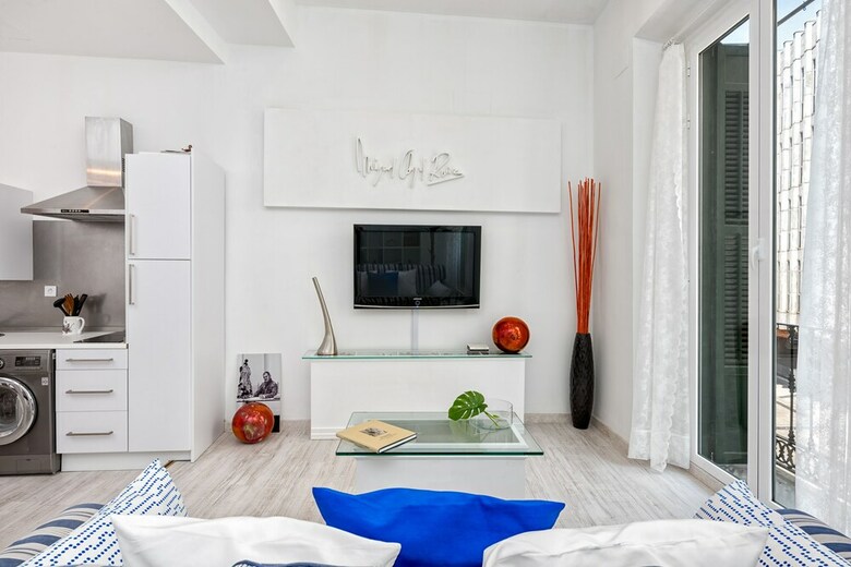 Apartamentos Iloftmalaga City Center