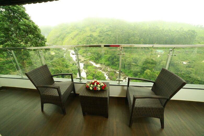 Blanket Hotel And Spa