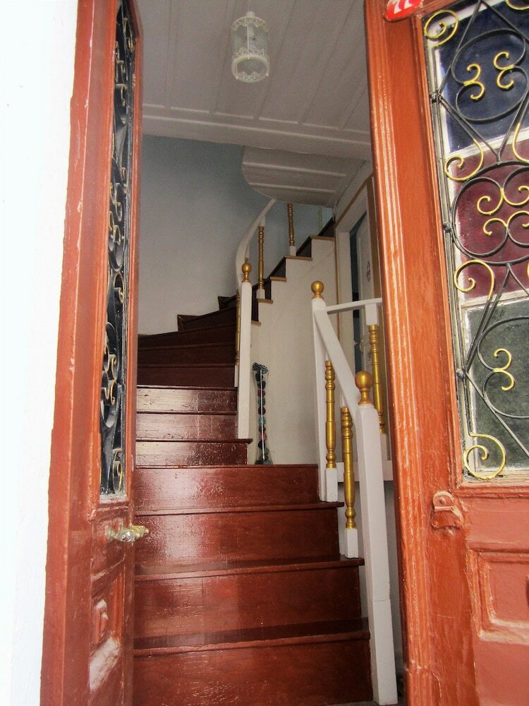 Hotel Ayval?k 1881 Pansiyon