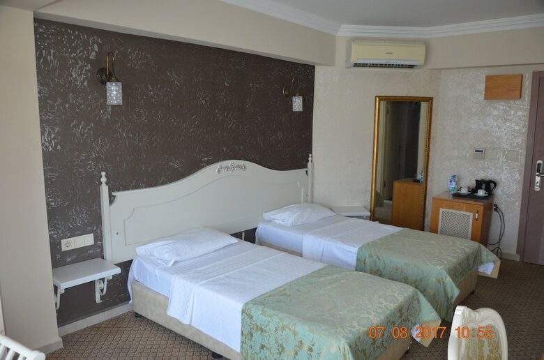 Hotel Sar?�ay Rhodius Otel