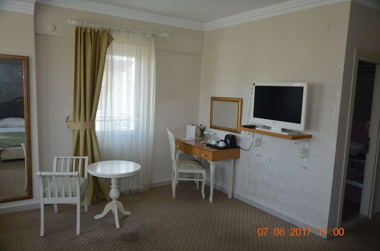 Hotel Sar?�ay Rhodius Otel