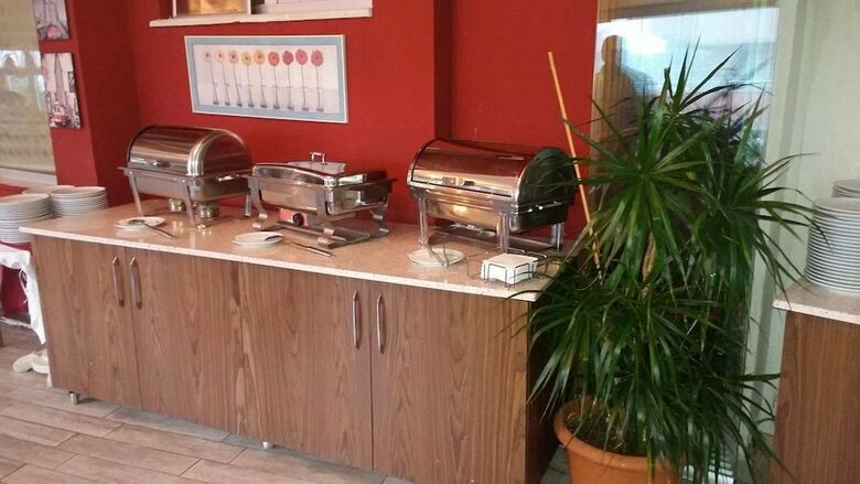 Hotel Sar?�ay Rhodius Otel
