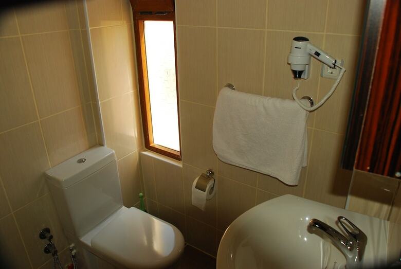 Yalcin Hotel