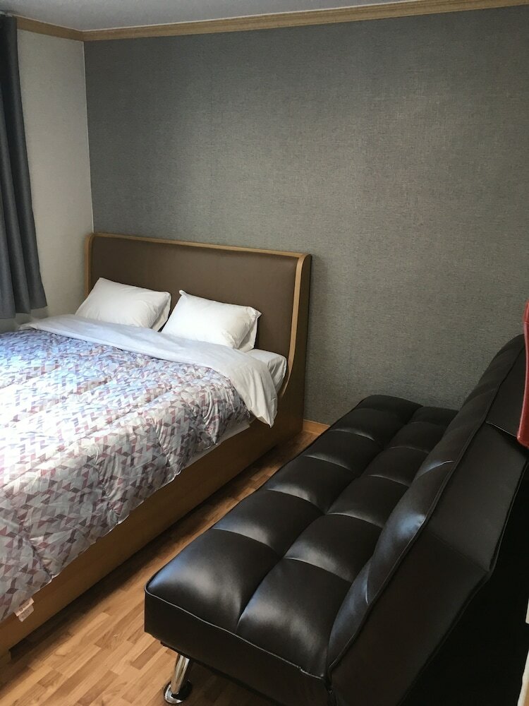Hostal Guesthouse Ryuga - Hostel