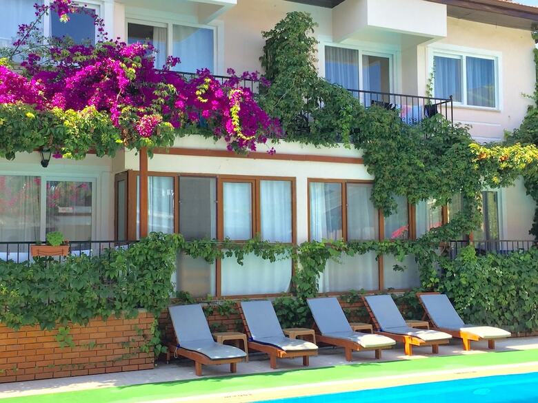 Hotel Ten Apart Otel