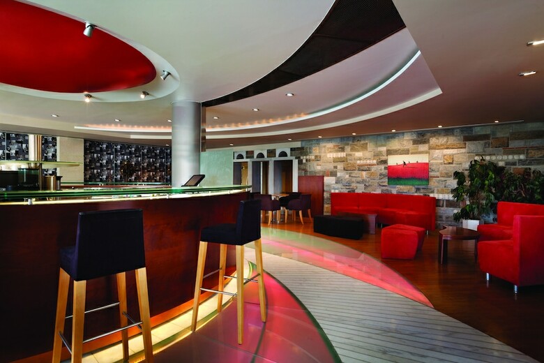 Hotel Ramada By Wyndham Loutraki Poseidon Resort