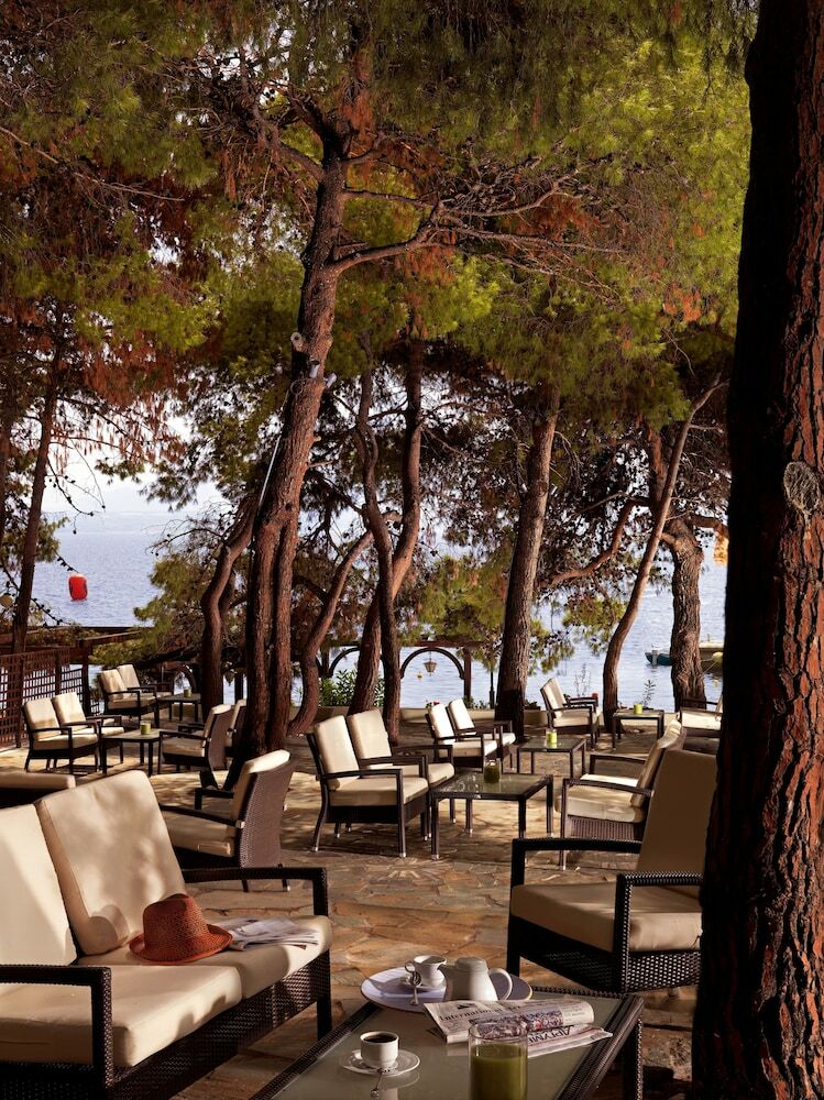Hotel Ramada By Wyndham Loutraki Poseidon Resort
