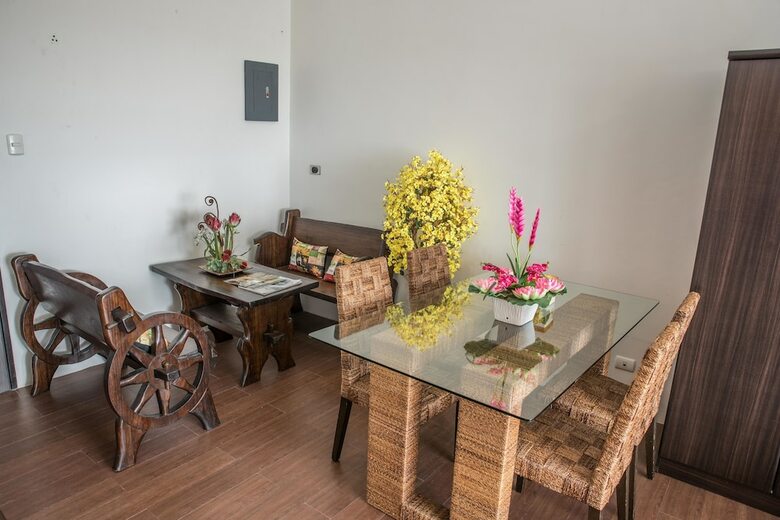 Titan Condo At Entrata Alabang
