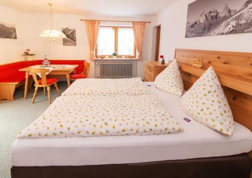 Hostal G�stehaus Schmid