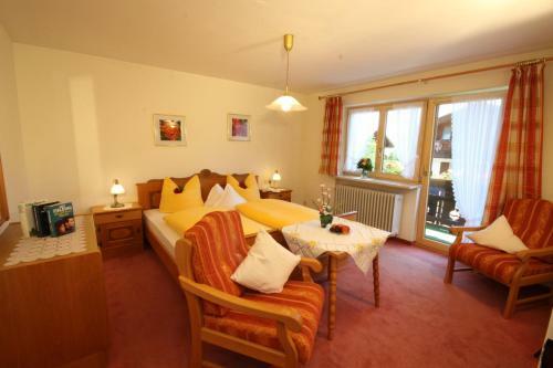 Hostal G�stehaus Schmid