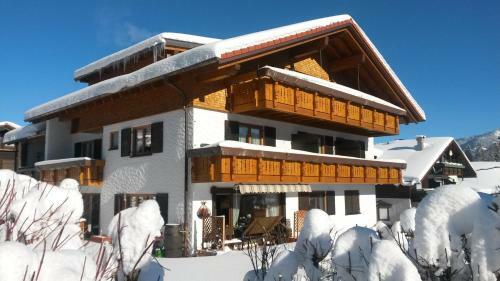 Hostal G�stehaus Schmid
