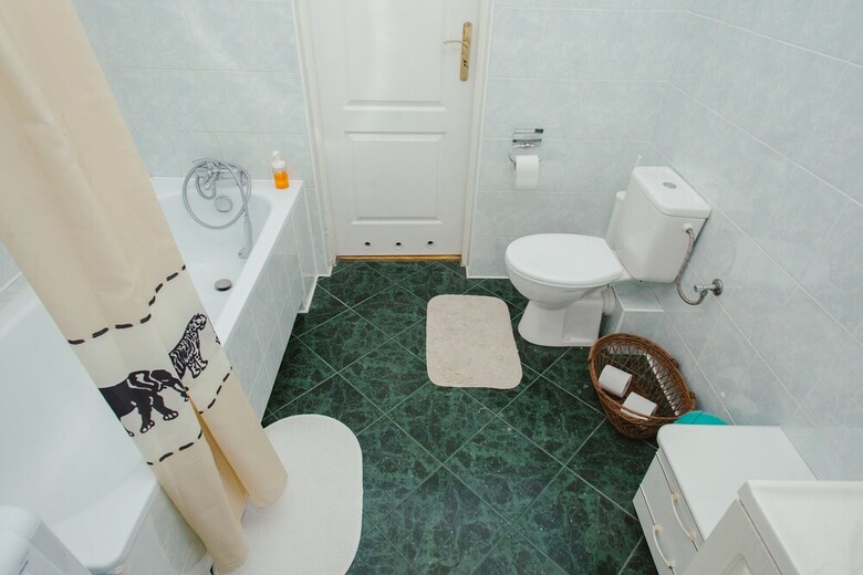 Apartamentos Lucka Rooms - Here Comes The Sun B24.3